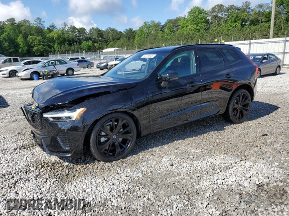 2024 Volvo XC60 Ultimate Black Edition z VIN YV4H60DJ0R1847481, wystawiony jako Copart lot #56729045 z przebiegiem 3 791 mil mil oraz Szkoda całkowita • Salvage title. Historia ofert i sprzedaży dostępna na DreamBid. Obrazek 1.