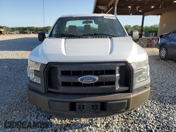 2016 Ford F-150 XL with VIN 1FTMF1CP6GKD69703, listed as a Copart auction lot 52428725 with 207,470 mi miles and Clean Title. Bid and sale history available at DreamBid. Image 5.