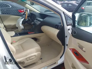 2011 Lexus RX 350 z VIN 2T2BK1BA6BC092170, wystawiony jako IAAI lot #42228576 z przebiegiem 106 828 mil mil oraz . Historia ofert i sprzedaży dostępna na DreamBid. Obrazek 5.