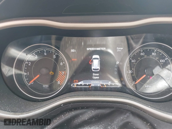 2015 Jeep Cherokee Trailhawk with VIN 1C4PJMBS1FW640483, listed as a IAAI auction lot 41883688 with 103,589 mi miles. Bid and sale history available at carsss.com. Image 15.