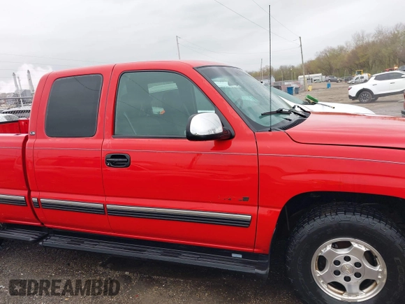 2001 Chevrolet Silverado 1500 LS with VIN 1GCEK19T01Z221243, listed as a IAAI auction lot 41952032 with 129,665 mi miles and . Bid and sale history available at DreamBid. Image 13.