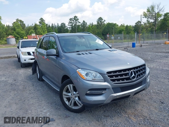 2015 Mercedes-Benz M 350 with VIN 4JGDA5JB9FA587924, listed as a IAAI auction lot 42296749 with 175,708 mi miles and . Bid and sale history available at DreamBid. Image 1.