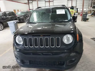 2017 Jeep Renegade Latitude with VIN ZACCJBBB4HPF10815, listed as a IAAI auction lot 41504957 with 192,076 mi miles. Bid and sale history available at carsss.com. Image 12.