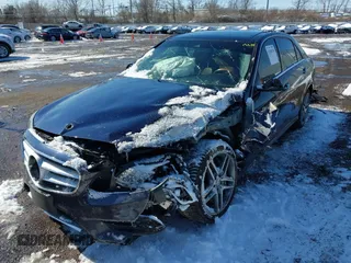 2014 Mercedes-Benz E 550 Sport with VIN WDDHF9BB5EA923294, listed as a IAAI auction lot 41588318 with 141,510 mi miles and . Bid and sale history available at DreamBid. Image 23.