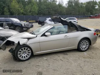 2004 BMW 6 Series 645Ci with VIN WBAEK73414B320149, listed as a Copart auction lot 70424584 with 55,872 mi miles and Salvage Title. Bid and sale history available at carsss.com. Image 1.
