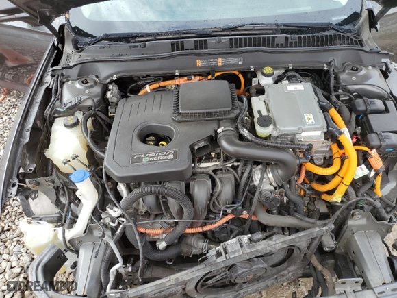 2020 Ford Fusion Plug-In Hybrid Titanium with VIN 3FA6P0SU1LR158590, listed as a Copart auction lot 76422084 with 69,553 mi miles and Salvage Title. Bid and sale history available at carsss.com. Image 11.