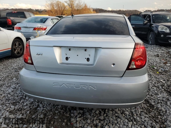 2006 Saturn ION z VIN 1G8AW15F66Z103900, wystawiony jako Copart lot #80871444 z przebiegiem 133 669 mil mil oraz Szkody całkowita. Historia ofert i sprzedaży dostępna na DreamBid. Obrazek 6.