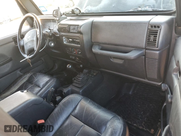 2004 Jeep Wrangler Rubicon with VIN 1J4FA69S44P763015, listed as a Copart auction lot 89250905 with 111,528 mi miles and Salvage Title. Bid and sale history available at carsss.com. Image 8.