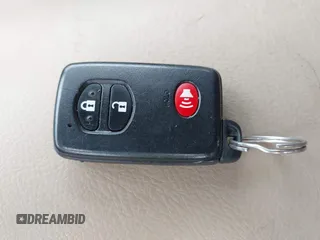 2010 Toyota RAV4 Limited with VIN 2T3DF4DV9AW058537, listed as a IAAI auction lot 42796807 with 252,678 mi miles and . Bid and sale history available at DreamBid. Image 11.