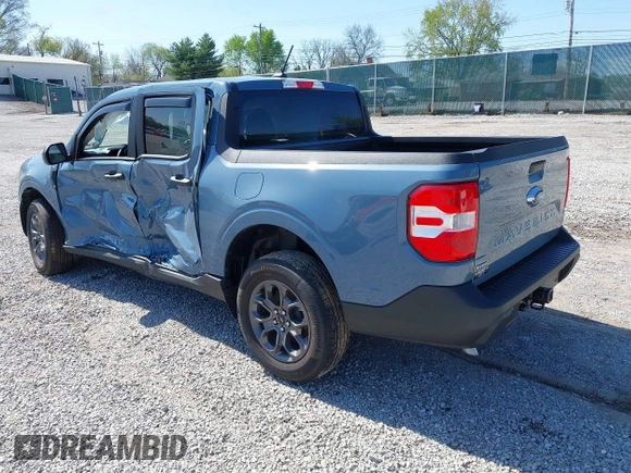 2024 Ford Maverick XLT with VIN 3FTTW8H38RRA11771, listed as a IAAI auction lot 41998820 with 4,346 mi miles and . Bid and sale history available at carsss.com. Image 3.