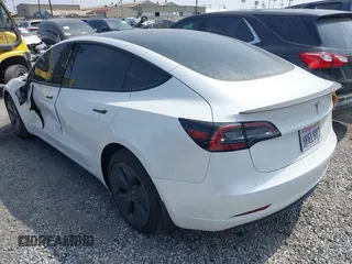 2023 Tesla Model 3 с VIN 5YJ3E1EA7PF587797, выставлен на аукционе IAAI как лот 42293954 с пробегом 22 342 миль миль и . История ставок и продаж доступна на DreamBid. Изображение 3.