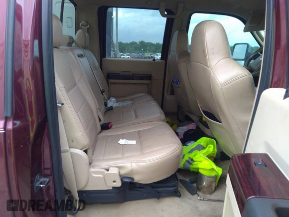 2010 Ford F-250 XL с VIN 1FTSW2B56AEA83417, выставлен на аукционе IAAI как лот 42425571 с пробегом Не указан миль и . История ставок и продаж доступна на DreamBid. Изображение 8.