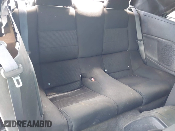 2011 Ford Mustang V6 with VIN 1ZVBP8EM3B5129187, listed as a IAAI auction lot 42555189 with 199,261 mi miles and . Bid and sale history available at DreamBid. Image 8.