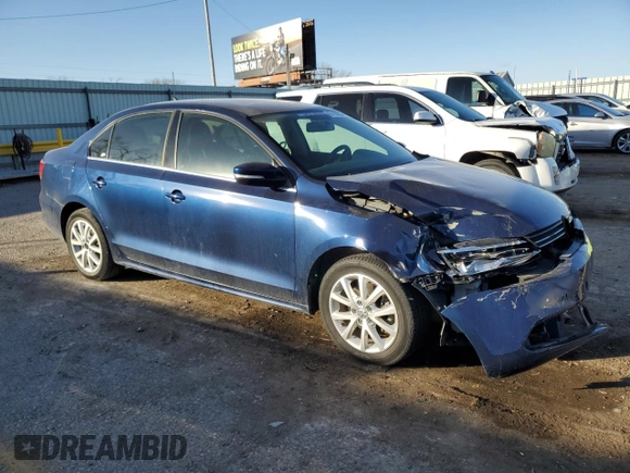 2013 Volkswagen Jetta SE with VIN 3VWDX7AJ6DM422416, listed as a Copart auction lot 87160204 with 138,429 mi miles and Salvage title. Bid and sale history available at DreamBid. Image 4.