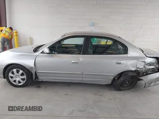 2002 Hyundai Elantra GLS z VIN KMHDN45D52U340239, wystawiony jako IAAI lot #42260604 z przebiegiem 288 297 mil mil oraz . Historia ofert i sprzedaży dostępna na DreamBid. Obrazek 15.