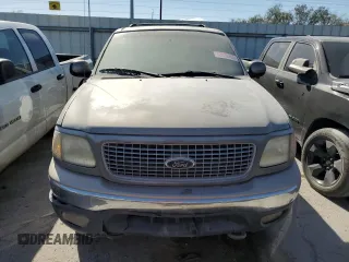 1999 Ford Expedition XLT with VIN 1FMPU18L2XLB76379, listed as a Copart auction lot 42839765 with Not provided miles and Non repairable. Bid and sale history available at DreamBid. Image 5.