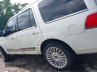 2008 Lincoln Navigator with VIN 5LMFU28548LJ07615, listed as a IAAI auction lot 42144851 with 348,378 mi miles and . Bid and sale history available at DreamBid. Image 13.
