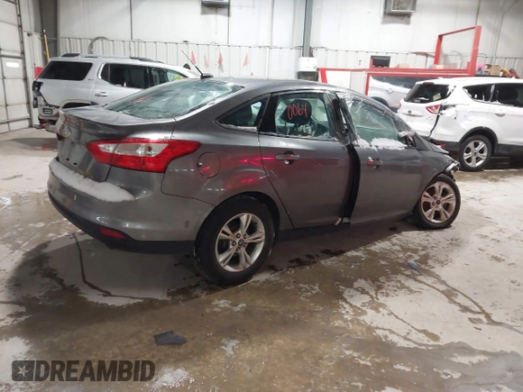2013 Ford Focus SE with VIN 1FADP3F22DL270686, listed as a IAAI auction lot 40560064 with 84,681 mi miles and . Bid and sale history available at DreamBid. Image 4.