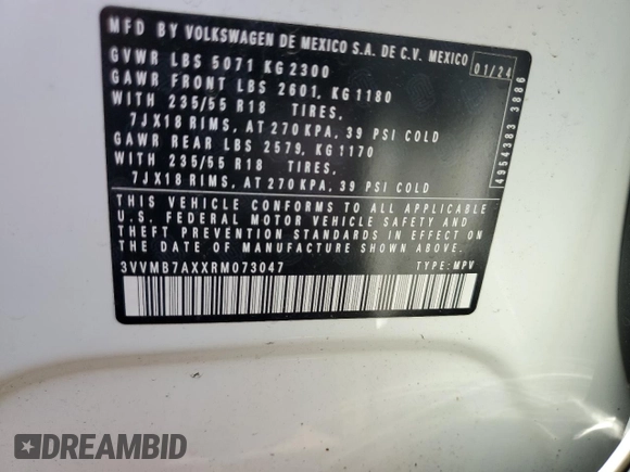 2024 Volkswagen Tiguan SE z VIN 3VVMB7AXXRM073047, wystawiony jako Copart lot #58958515 z przebiegiem 23 180 mil mil oraz Szkoda całkowita • Salvage title. Historia ofert i sprzedaży dostępna na DreamBid. Obrazek 13.