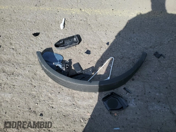2023 Ford Bronco z VIN 1FMDE5AH6PLB63177, wystawiony jako Copart lot #52208625 z przebiegiem 10 865 mil mil oraz Szkoda całkowita • Salvage title. Historia ofert i sprzedaży dostępna na DreamBid. Obrazek 14.