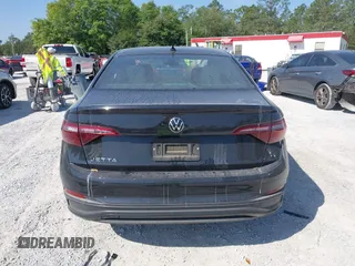 2024 Volkswagen Jetta Sport with VIN 3VWAM7BUXRM064443, listed as a IAAI auction lot 42049756 with 9,722 mi miles and . Bid and sale history available at DreamBid. Image 16.