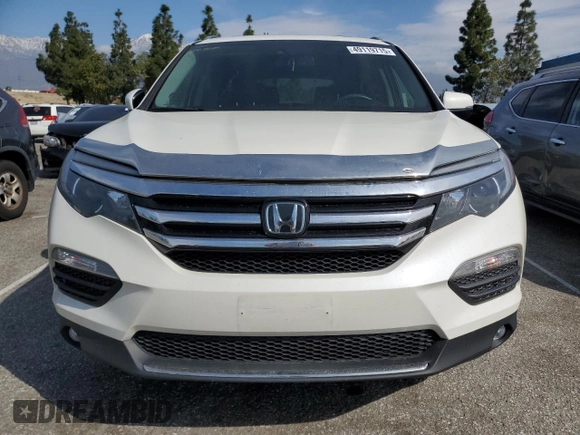 2017 Honda Pilot Touring with VIN 5FNYF6H91HB080607, listed as a Copart auction lot 49119715 with 61,490 mi miles and Salvage Title. Bid and sale history available at carsss.com. Image 5.