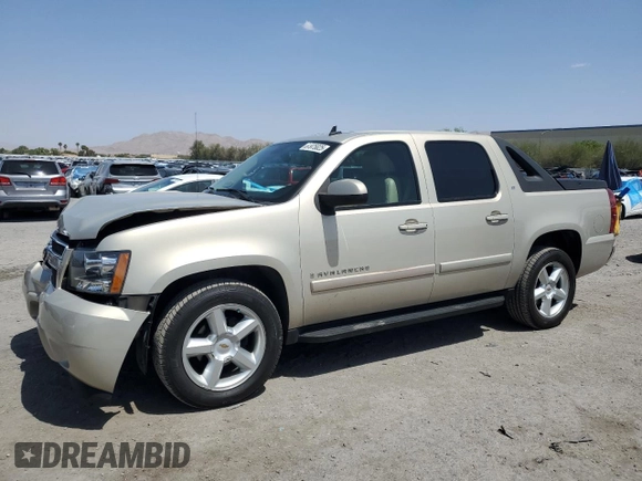 2007 Chevrolet Avalanche LTZ z VIN 3GNEC12037G218415, wystawiony jako Copart lot #61975825 z przebiegiem 86 519 mil mil oraz Szkoda całkowita • Salvage title. Historia ofert i sprzedaży dostępna na DreamBid. Obrazek 1.