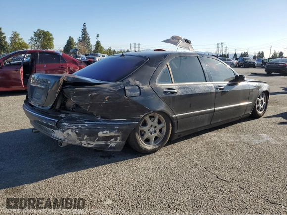 2001 Mercedes-Benz S-Class with VIN WDBNG70J61A199696, listed as a Copart auction lot 46324395 with 0 mi miles and Salvage Title. Bid and sale history available at carsss.com. Image 3.