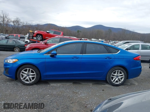 2019 Ford Fusion SE with VIN 3FA6P0HDXKR102508, listed as a IAAI auction lot 41849508 with 133,593 mi miles. Bid and sale history available at carsss.com. Image 14.