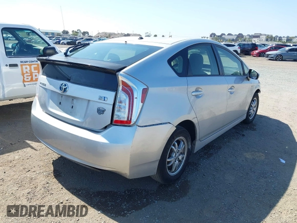 2014 Toyota Prius Four z VIN JTDKN3DU5E1759012, wystawiony jako IAAI lot #42313465 z przebiegiem 245 462 mil mil oraz . Historia ofert i sprzedaży dostępna na DreamBid. Obrazek 4.