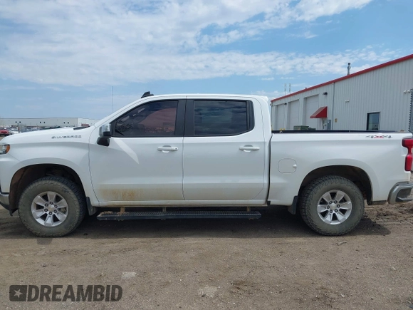 2020 Chevrolet Silverado 1500 LT with VIN 1GCUYDED4LZ137214, listed as a IAAI auction lot 42172170 with 110,082 mi miles and . Bid and sale history available at DreamBid. Image 14.