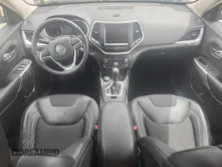2018 Jeep Cherokee Latitude Plus with VIN 1C4PJMLX3JD572279, listed as a Copart auction lot 61975555 with 89,829 mi miles and Non repairable. Bid and sale history available at DreamBid. Image 8.