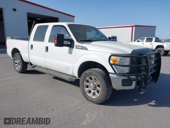 2014 Ford F-250 XL z VIN 1FT7W2B6XEEA73803, wystawiony jako IAAI lot #40960544 z przebiegiem 249 208 mil mil oraz . Historia ofert i sprzedaży dostępna na DreamBid. Obrazek 1.