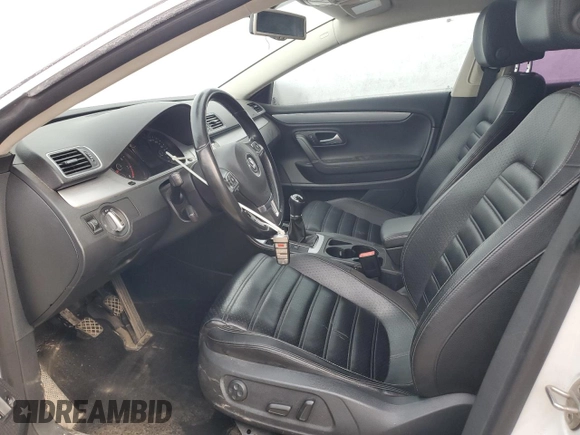 2013 Volkswagen CC Sport с VIN WVWAN7AN6DE538025, выставлен на аукционе Copart как лот 52365035 с пробегом 254 210 миль миль и Списание • Salvage title. История ставок и продаж доступна на DreamBid. Изображение 7.