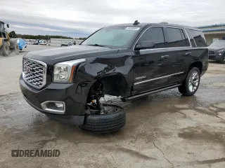 2018 GMC Yukon Denali with VIN 1GKS2CKJ9JR121234, listed as a Copart auction lot 44348605 with 116,731 mi miles and Salvage Title. Bid and sale history available at carsss.com. Image 1.