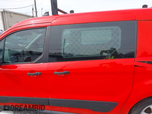2019 Ford Transit Connect XLT z VIN NM0LS7F22K1413668, wystawiony jako IAAI lot #41865510 z przebiegiem 45 544 mil mil oraz . Historia ofert i sprzedaży dostępna na DreamBid. Obrazek 14.