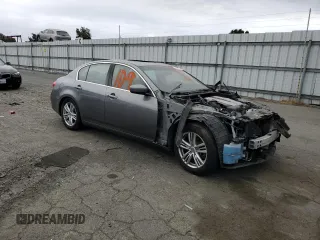 2015 Infiniti Q40 with VIN JN1CV6AP5FM501791, listed as a Copart auction lot 69429084 with 158,965 mi miles and Salvage Title. Bid and sale history available at carsss.com. Image 4.