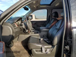 2011 Chevrolet Suburban LT with VIN 1GNSCJE03BR158949, listed as a Copart auction lot 86260394 with 197,012 mi miles and Salvage Title. Bid and sale history available at carsss.com. Image 7.
