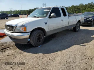 2001 Ford F-150 XL z VIN 1FTRX17L71KF21294, wystawiony jako Copart lot #52054605 z przebiegiem Nie podano mil oraz Szkoda całkowita • Salvage title. Historia ofert i sprzedaży dostępna na DreamBid. Obrazek 1.