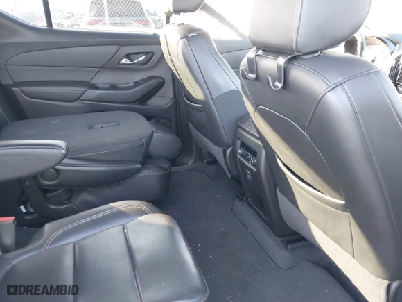 2019 Chevrolet Traverse LT Leather with VIN 1GNERHKW9KJ202609, listed as a IAAI auction lot 41461182 with 62,436 mi miles. Bid and sale history available at carsss.com. Image 8.