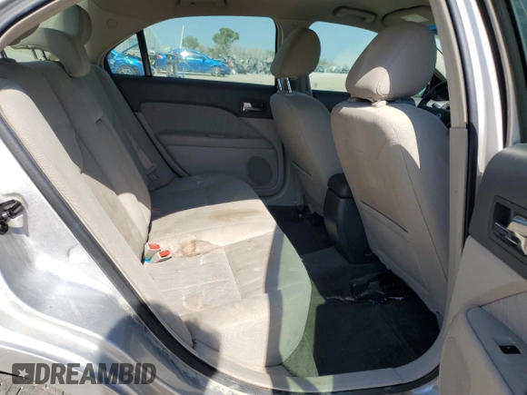 2011 Mercury Milan with VIN 3MEHM0HA9BR604071, listed as a Copart auction lot 75889194 with 137,586 mi miles and Salvage Title. Bid and sale history available at carsss.com. Image 11.