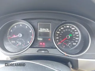 2018 Volkswagen Atlas SE с VIN 1V2KR2CA4JC519792, выставлен на аукционе IAAI как лот 42663715 с пробегом 124 682 миль миль и . История ставок и продаж доступна на DreamBid. Изображение 7.