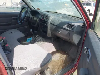 1997 Nissan Frontier XE z VIN 1N6SD11Y4VC415557, wystawiony jako IAAI lot #42399415 z przebiegiem 131 363 mil mil oraz . Historia ofert i sprzedaży dostępna na DreamBid. Obrazek 5.