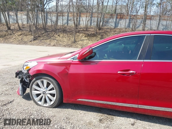 2016 Hyundai Azera Limited with VIN KMHFH4JG5GA524170, listed as a IAAI auction lot 42065814 with 73,607 mi miles and . Bid and sale history available at carsss.com. Image 18.