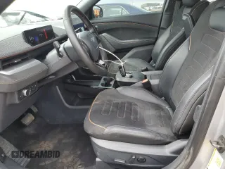 2021 Ford Mustang Mach-E GT z VIN 3FMTK4SE0MME00601, wystawiony jako Copart lot #57662585 z przebiegiem 40 785 mil mil oraz Szkoda całkowita • Salvage title. Historia ofert i sprzedaży dostępna na DreamBid. Obrazek 7.