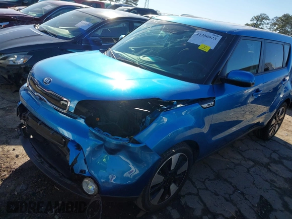 2016 Kia Soul + z VIN KNDJP3A59G7329986, wystawiony jako IAAI lot #41356623 z przebiegiem 95 690 mil mil oraz . Historia ofert i sprzedaży dostępna na DreamBid. Obrazek 18.