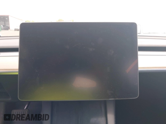 2023 Tesla Model 3 с VIN 5YJ3E1EA0PF495110, выставлен на аукционе IAAI как лот 42475811 с пробегом Не указан миль и . История ставок и продаж доступна на DreamBid. Изображение 16.