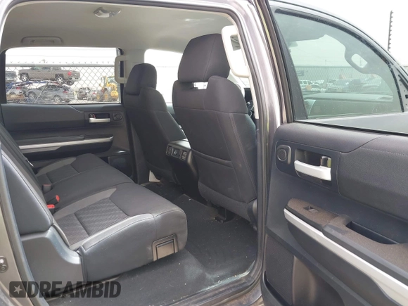 2014 Toyota Tundra SR5 z VIN 5TFEM5F1XEX082020, wystawiony jako IAAI lot #41914391 z przebiegiem 75 787 mil mil oraz . Historia ofert i sprzedaży dostępna na DreamBid. Obrazek 8.