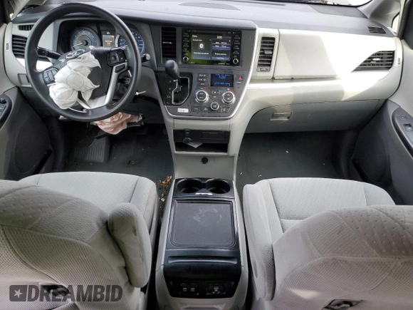 2020 Toyota Sienna LE with VIN 5TDJZ3DCXLS231778, listed as a Copart auction lot 85892214 with 118,026 mi miles and Salvage title. Bid and sale history available at DreamBid. Image 8.