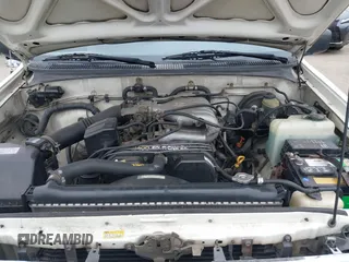 1995 Toyota T100 DX with VIN JT4VD12E1S0006336, listed as a IAAI auction lot 42153039 with 197,002 mi miles and . Bid and sale history available at DreamBid. Image 10.